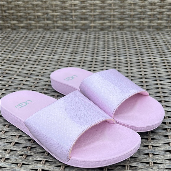 UGG Kids Light Pink Glitter Slide Sandals Little Kids Girls Size 3 - Picture 1 of 8
